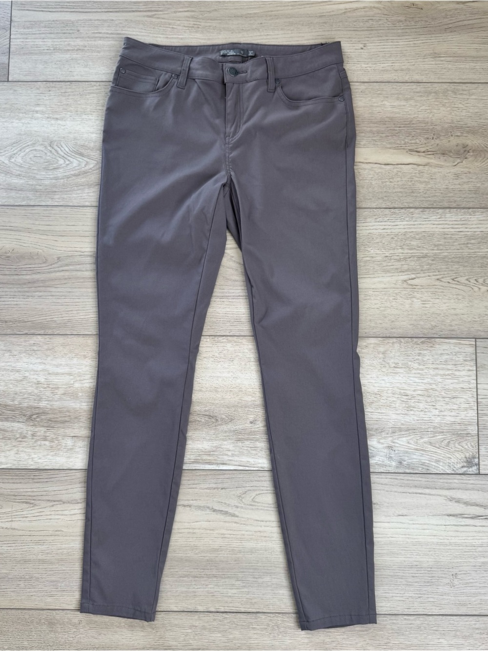 Womens PrAna Gray Skinny Pants size 10 Regular